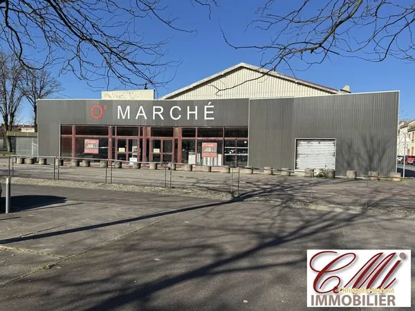 Local commercial 2000 m²