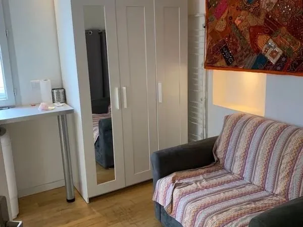 Studio 1 pièce 11 m²