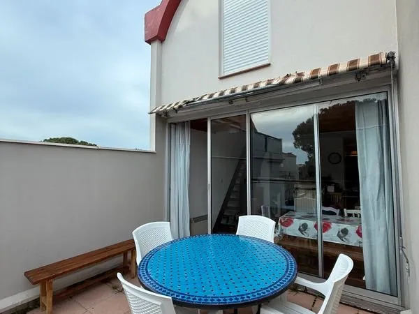 Duplex + garage + parking dans résidence avec piscine