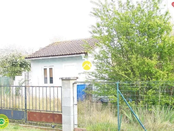 UN PETIT COIN DE JARDIN AU CALME