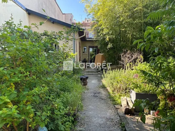 Maison à noisy - le - sec limite de montreuil