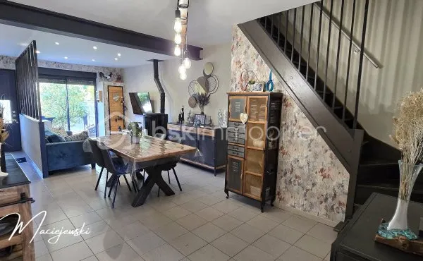 Maison 3 pièces 95 m²