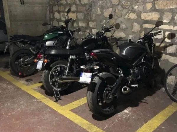 Parking 7 m²