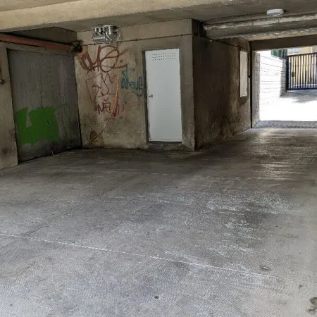 Parking / box Marseille 10 m2