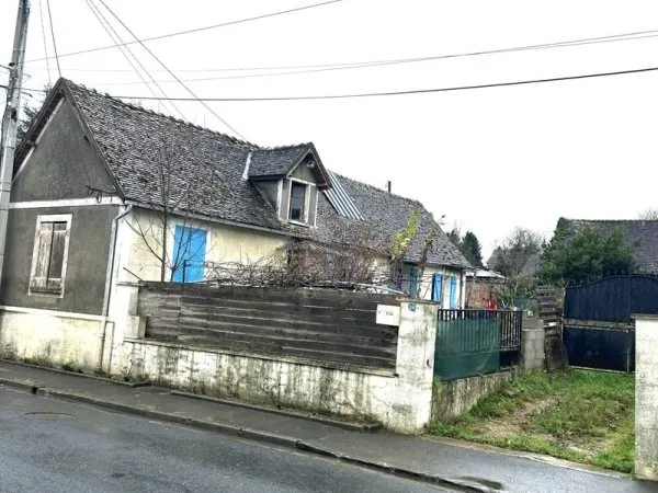 MAISON DE VILLE
