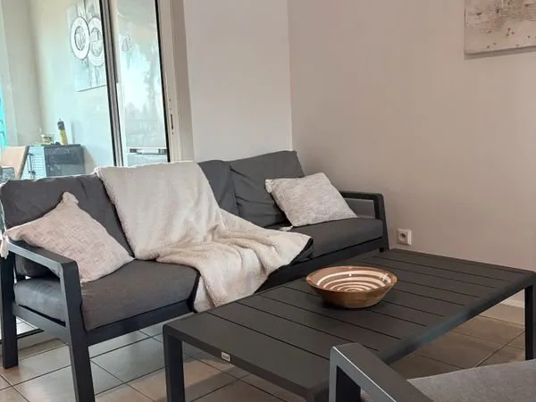 T4 75 m² - Résidence avec piscines - Accès direct plage - Vue mer
