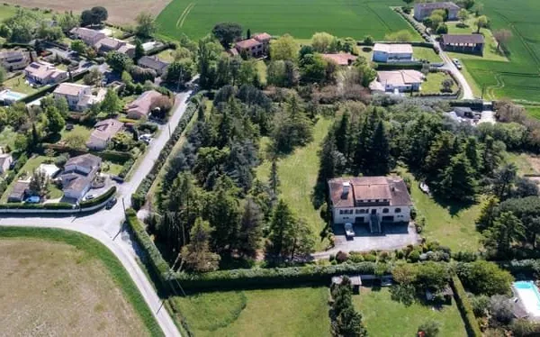 Le Hameau Perché Lot numéro B