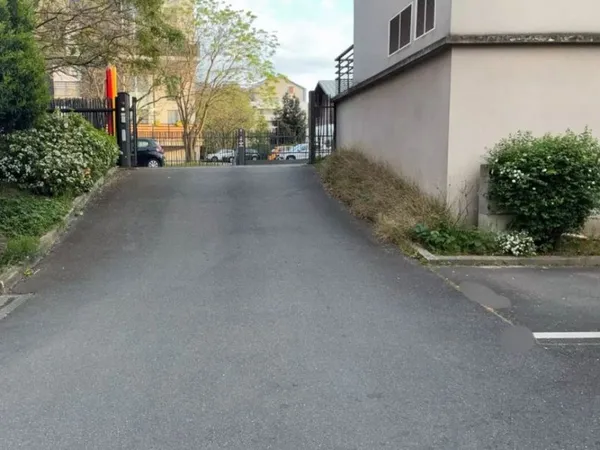 Location parking
