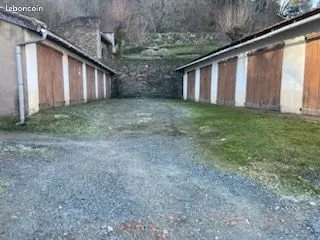 Garage à louer