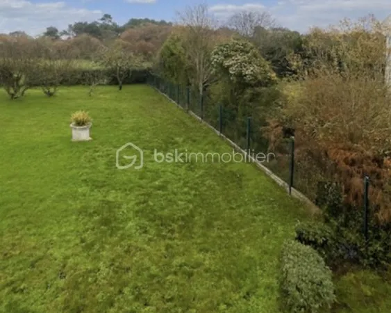 Terrain 515 m²