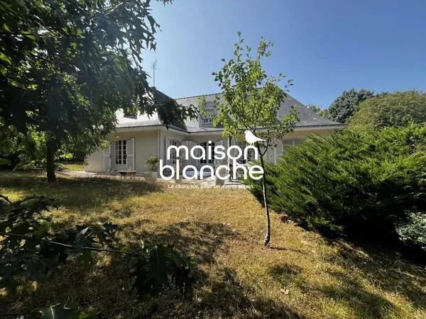 Prunier / Bouchemaine, Maison familiale de type 8