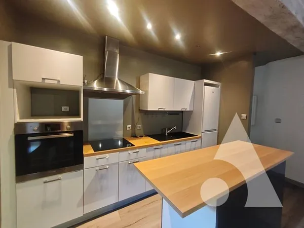 VENTE : appartement T2 (47,47 m² Carrez) à AUPS