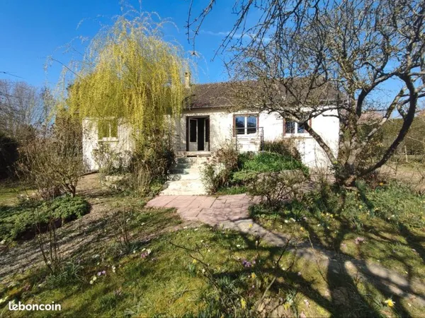 Maison 5 pièces Jonquières sur terrain paysagé