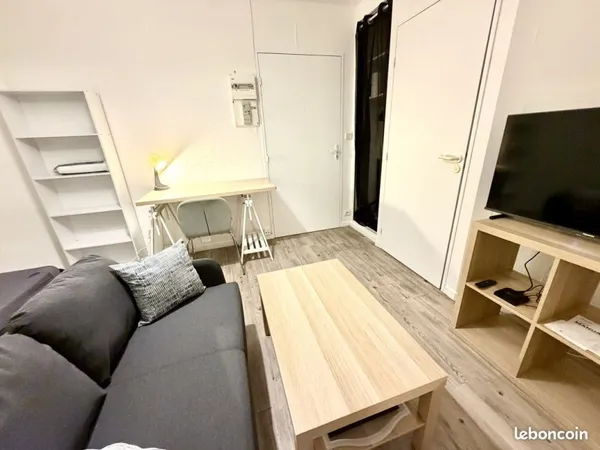 Studio Meublé Triangle d'Or Siam Gare Fac Hopital TV WIFI