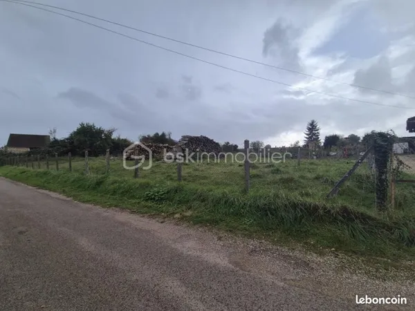 Terrain 2 092 m² Champlost