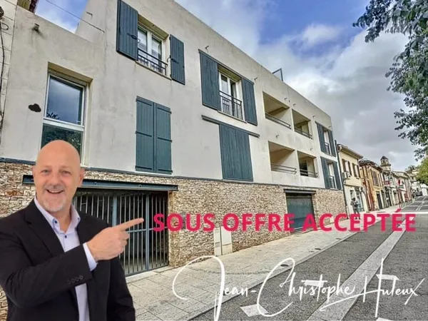 30600 Vauvert Appartement 3 pièce(s) 61 m2 av terrasse et parking