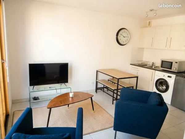 Appartement de 34 m2 en très bon état au coeur des Gratte-Ciel