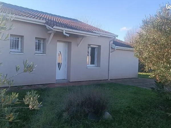 Maison individuelle rénovée à Pizançon