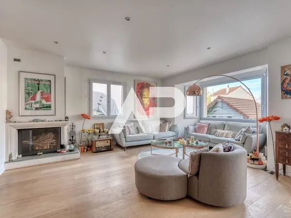 Maison Rueil Malmaison 6 pièce(s) 170m²