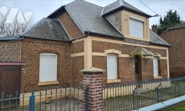 Maison 8 pièces 100 m²