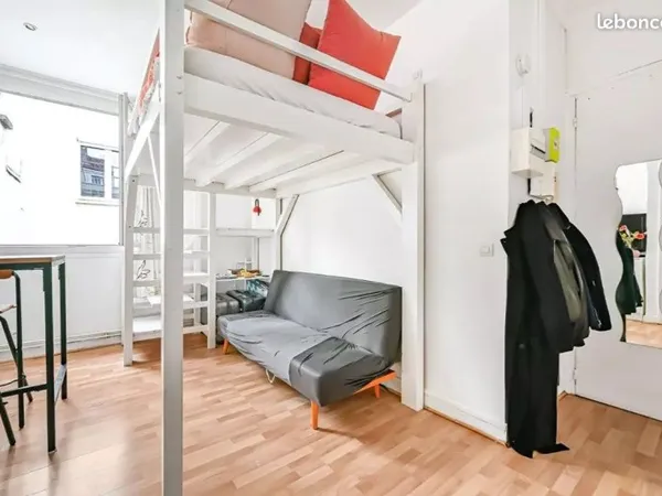 Studio 1 pièce 21 m²