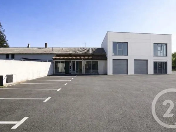 Terrain 1702 m²