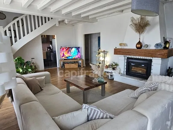 Maison à vendre 7 pièces CRISSEY (71)