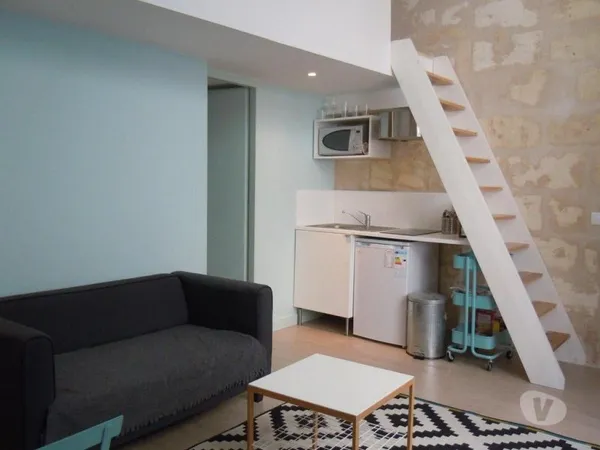 Appartement Meublé 1 piece(s) 27.8m2 bordeaux
