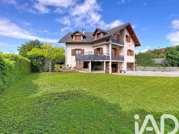 Maison 5 pièces 140 m²