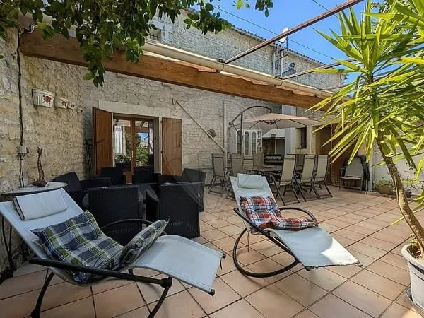 Maison 6 chambre(s) à vendre