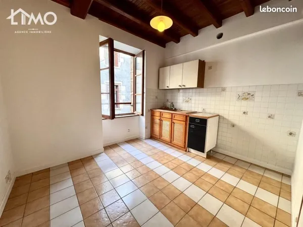 Studio 2 pièces 27 m²