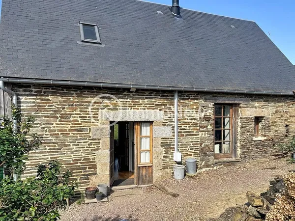 MAISON 83 M2 IDEAL GITE AVEC LONGERE A RENOVER 100 M2 AU SOL