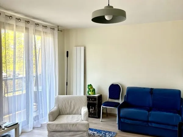 Studio 1 pièce 37 m²