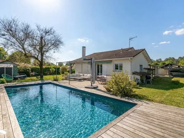 Maison 7 pièces 138 m²