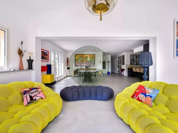 Maison de luxe 6 pièces 210 m²