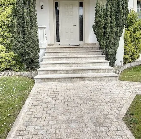 Maison 7 pièces 207 m²
