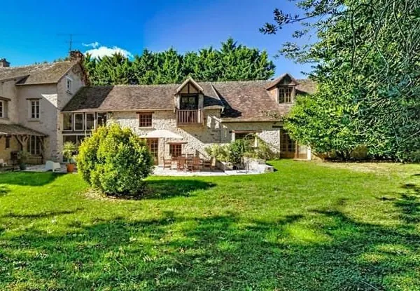 UDI BALLANCOURT - Propriété de charmes de 371m² - 6 chambres - 1 appartement - Terrain de 1370m²