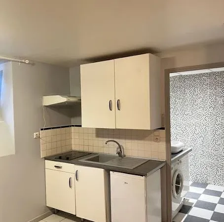 Studio 1 pièce 23 m²