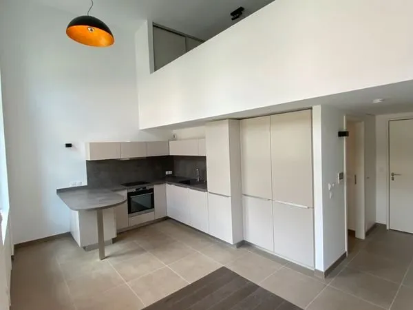 STRASBOURG NEUSTADT HOTEL DES POSTES 2 pièces
