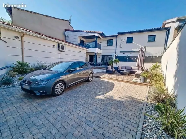 Maison 5 pièces 150 m²