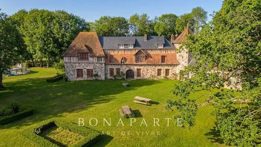 Propriété 15 pièces 250 m²