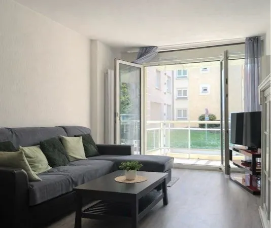 Appartement F2 en rez-de-chaussée