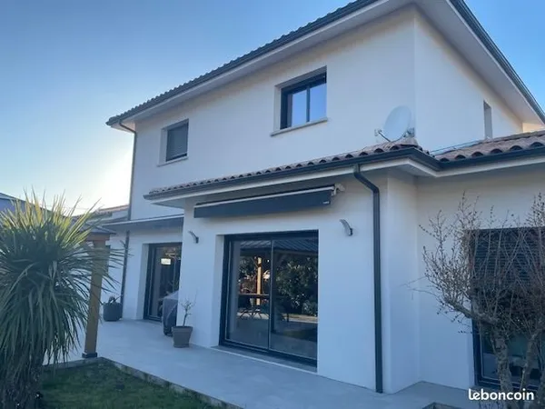 Maison 7 pièces 163 m²
