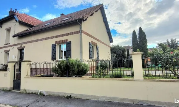 Maison familiale 7 pièces 154 m²