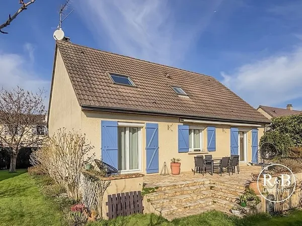 Maison Les Clayes Sous Bois 6 pièce(s) 120 m2