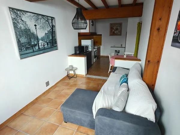 🏡 À Louer : Charmante Maison de Village à Belveze du Razes (11240)