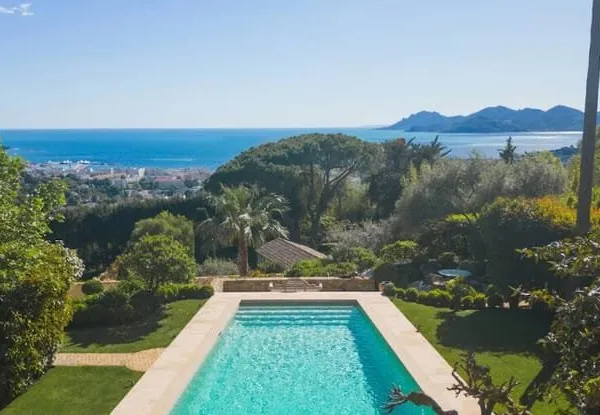 Villa Cannes 10 pièce(s) 600 m2