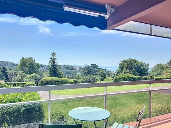 Vends appartement 40m² Biarritz vue océan et montagnes