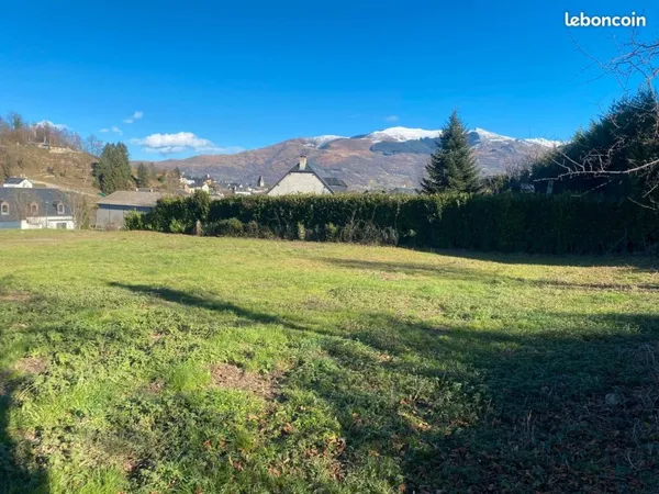 VEND TERRAIN CONSTRUCTIBLE 1522m2 à ARCIZANS AVANT