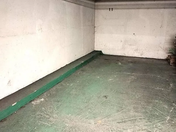 Parking 11 m²